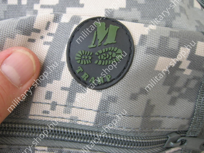katonai comb táska  hátizsák duffle bag assault pack filbe ilbe gurkha mtramp molle katonai hátizsák  a-3 eagle blackhawk london bridge málhazsák katonai bolt üzlet army shop army store military shop budapest ilbe filbe tengerészgyalogos hátizsák