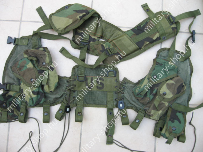 katonai ruházati  bolt üzlet military shop army shop army store budapest salgótarján taktikai mellény etlb amerikai katonai ruházat taktikai mellény golyóálló mellény repeszálló mellény lbv flc mellény coyote woodland