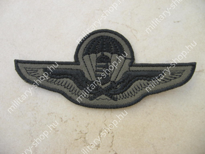 magyar katonai ruházat felszerelés katonai bolt üzlet military shop army shop army store budapest salgótarján opfor felvarró magyar katonai felvarrók deszantos ejtőernyős desszantos mellkas felvarró zöld fekete magyar katonai ruházat felszerelés katonai bolt üzlet military shop army shop army store budapest salgótarján opfor felvarró magyar katonai felvarrók deszantos ejtőernyős desszantos mellkas felvarró zöld fekete