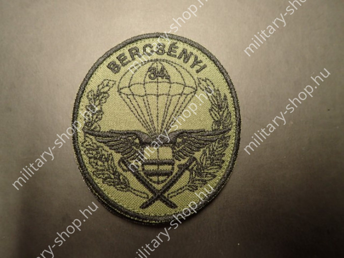 felderítő deszantos desszantos 34. bercsényi ejtőernyős alakulat ezred zászlóalj felvarró mh.2 bgfz eger magyar katonai ruházat felszerelés katonai bolt üzlet military shop army shop army store in budapest felderítő deszantos desszantos 34. bercsényi ejtőernyős alakulat ezred zászlóalj felvarró mh.2 bgfz eger magyar katonai ruházat felszerelés katonai bolt üzlet military shop army shop army store in budapest