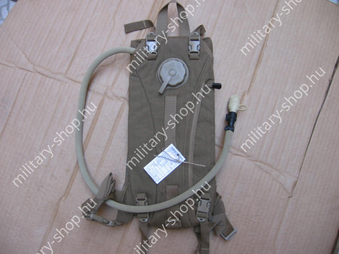 camelbak víztartány source usa kulacs 1 q usa amerikai hadsereg tengerészgyalogság katonai ruházat felszerelés u.s.army usa amerikai hadsereg tengerészgyalogság u.s.army magyar katonai ruházat felszerelés katonai bolt üzlet military shop army shop army camelbak víztartány source usa kulacs 1 q usa amerikai hadsereg tengerészgyalogság katonai ruházat felszerelés u.s.army usa amerikai hadsereg tengerészgyalogság u.s.army magyar katonai ruházat felszerelés katonai bolt üzlet military shop army shop army