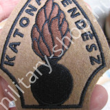 mh magyar honvédség katonai rendész  francia angol nato német usa baret barett lövész ejtőernyős felvarró katonai bolt üzlet army shop store in budapest