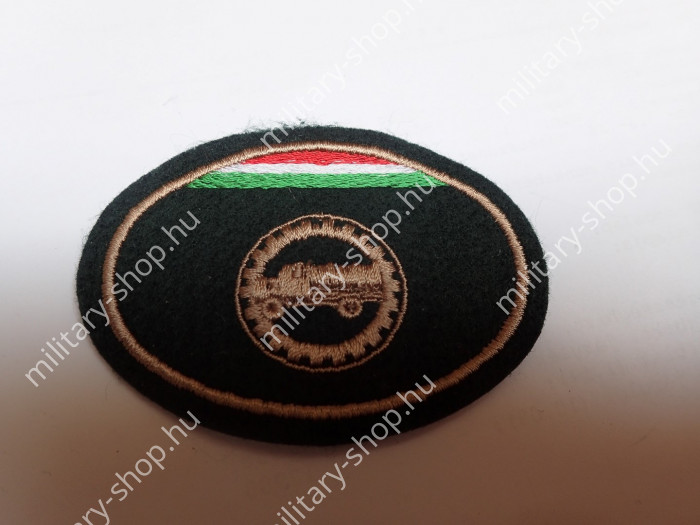 mh magyar honvédség eü gépkocsizó baret felvarró francia angol nato német usa baret barett lövész ejtőernyős felvarró katonai bolt üzlet army shop store in budapest