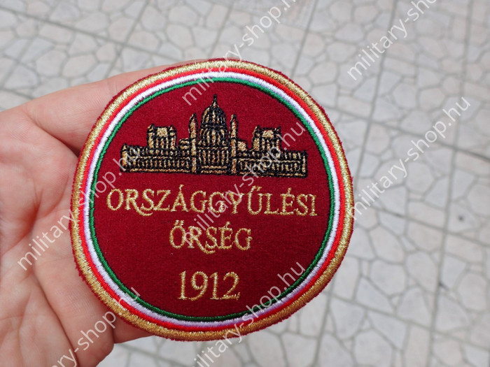mh magyar  honvédség honvéd palotaőrség várőrség országgyűlési őrség  francia angol nato német usa baret barett lövész ejtőernyős felvarró katonai bolt üzlet army shop store in budapest