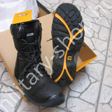 jcb katonai bakancs munkavédelmi bakancs surranó ruházat felszerelés  katonai bolt üzlet army shop store military shop store in  budapest