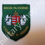 mh magyar honvédség honvéd palotaőrség várőrség francia angol nato német usa baret barett lövész ejtőernyős felvarró katonai bolt üzlet army shop store in budapest mh magyar honvédség honvéd palotaőrség várőrség francia angol nato német usa baret barett lövész ejtőernyős felvarró katonai bolt üzlet army shop store in budapest