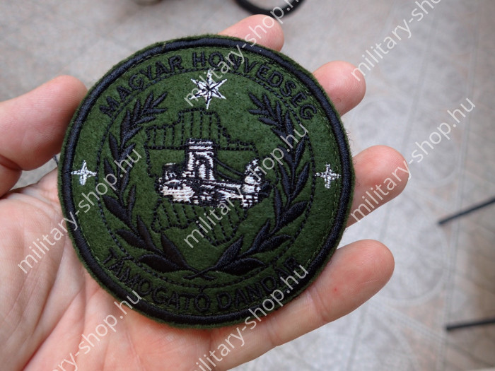 mh magyar  honvédség honvéd budapest támogató  dandár francia angol nato német usa baret barett lövész ejtőernyős felvarró katonai bolt üzlet army shop store in budapest
