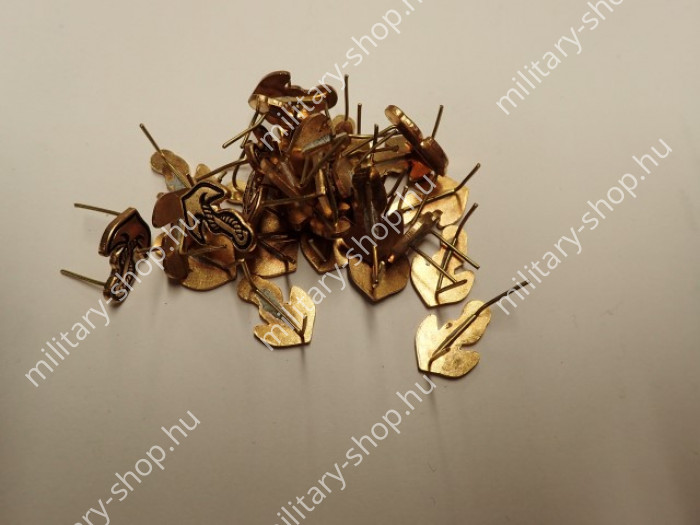 magyar katonai fém paroli fegyvernemi jelzés katonai bolt üzlet military shop store army shop store budapest magyar katonai felvarrók deszantos ejtőernyős desszantos mellkas osztályjelzés deszantos ejtőernyős felvarró