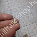 magyar katonai fém paroli fegyvernemi jelzés katonai bolt üzlet military shop store army shop store budapest magyar katonai felvarrók deszantos ejtőernyős desszantos mellkas osztályjelzés deszantos ejtőernyős felvarró