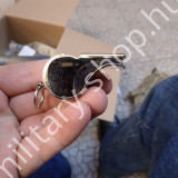 túlélő fólia izolációs fólia hőmegtartó fólia túlélő katonai síp iránytű  felszerelés doboz svéd tűzgyújtó katonai bolt üzlet military shop army shop in budapest vízhatlan doboz