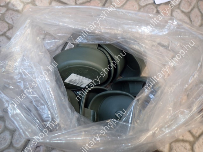wildó katonai műanyag pohár blackhawk skilcraft camelbak ivózsák víztartány source usa kulacs 1 q usa amerikai katonai ruházat felszerelés használt magyar katonai ruházat felszerelés katonai bolt üzlet military shop store army shop store in budapest