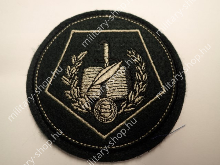 magyar katonai felvarró székesfehérvár  jelzés katonai bolt üzlet military shop store army shop store budapest magyar katonai felvarrók deszantos ejtőernyős desszantos mellkas osztályjelzés deszantos ejtőernyős felvarró