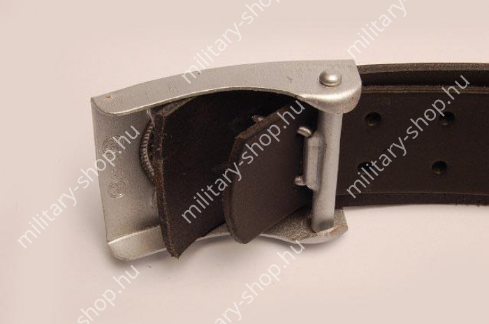 német katonai régiség német II.világháborús német övcsat luftwaffe wehrmacht ss német katonai öv katonai bolt üzlet military shop army shop army store katonai ruházat felszerelés budapest salgótarján