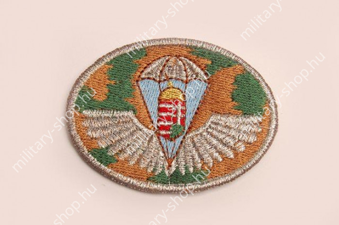 mh ejtőernyős barett tiszthelyettesi felvarró magyar katonai ruházat felszerelés magyar honvédség légideszant légidesszant mh ejtőernyős barett tiszthelyettesi felvarró magyar katonai ruházat felszerelés magyar honvédség légideszant légidesszant