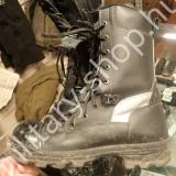 katonai box mentős haix meindl bw hegyivadász ejtőernyős lowa magnum btes swat blackhavk belleville panama bakancs cipőtisztító készlet vezelines box boksz katonai bolt üzlet army shop store military shop store in budapest asia center