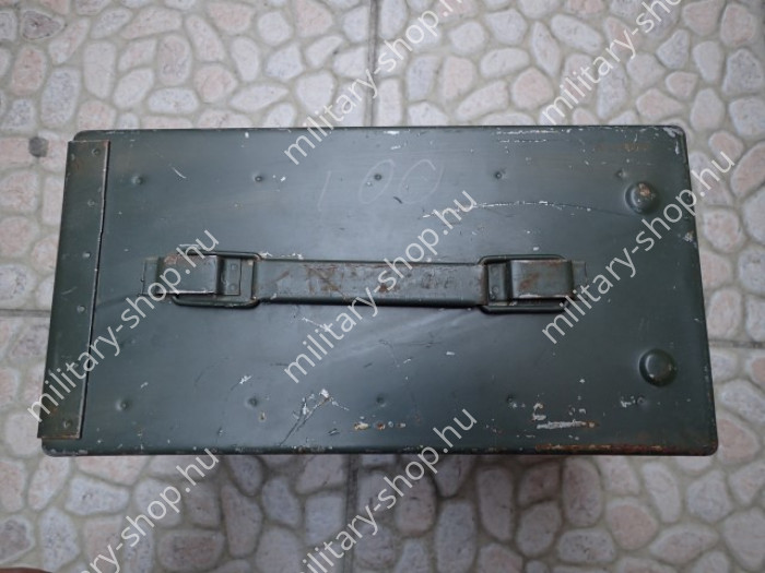 usa amerikai katonai felszerelés 0.30 0.50 cal fat fém lőszeres láda ammo case katonai felszerelés ruházat  katonai bolt üzlet army sho store military shop store in budapest