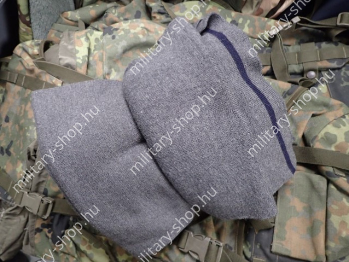 német katonai sál csősál usa amerikai katonai fejvédő maszk gyapjú sál katonai felszerelés ruházat német amerikai angol  katonai bakancs katonai bolt üzlet army shop store military shop store  in budapest