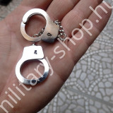 bilincs ujjbilincs rendőr bilincs katonai bolt üzlet army shop army store military shop store in   budapest pest megye használt  katonai ruházat felszerelés ruházat