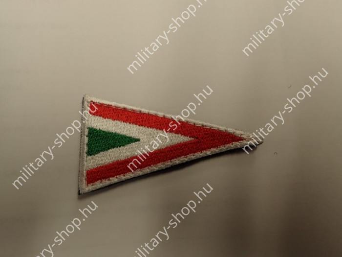 magyar légierő hunaf hungarian air force felvarró ék tricolor multicam karpajzs 2016m 2016 m egyenruha karfelvarró zászló pvc shop army store military shop military store budapest katonai ruházat felszerelé magyar légierő hunaf hungarian air force felvarró ék tricolor multicam karpajzs 2016m 2016 m egyenruha karfelvarró zászló pvc shop army store military shop military store budapest katonai ruházat felszerelé