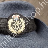 tányérsapka katonai sapka sisak  gyakorló sapka bocskai tányérsapka zsinór tiszti tiszt-helyettesi legénységi jelzés katonai bolt üzlet military shop store army shop store in budapest