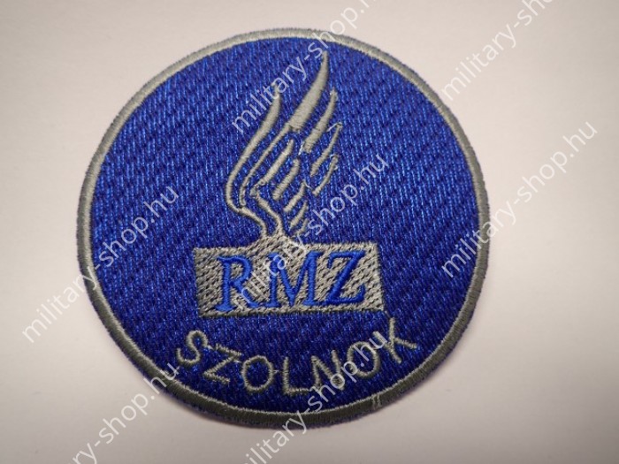 rmz szolnok magyar katonai repülés légierő repülős pilóta felvarrók katonai felszerelés repülési főosztály, katonai bolt üzlet army shop store military shop store in on budapest