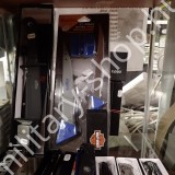 katonai felesleg ruházat felszerelés hátizsák sisak bakancs katonai bolt üzlet army shop store military shop store in budapest
