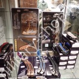 katonai felesleg ruházat felszerelés hátizsák sisak bakancs katonai bolt üzlet army shop store military shop store in budapest