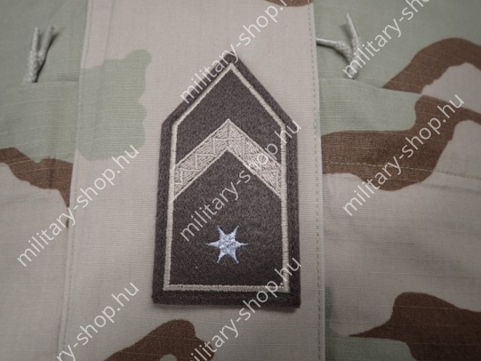 magyar honvédség mh rangjelzés rendfokozat őrmester pólóra nyakra zubbonyra sapkára törzsőrmester főtörzs hadnagy főhadnagy százados tiszti katonai bolt üzlet army shop store military shop store in budapest
