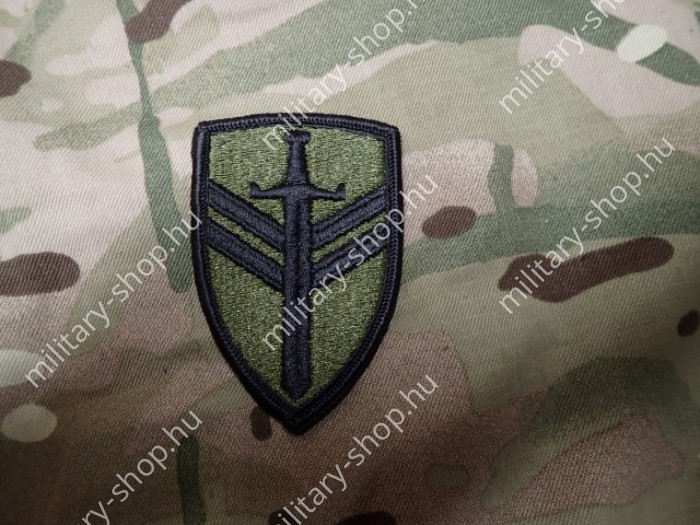 usa u.s.us eredeti katonai felvarrók őrmester sergeant vietnami háború karjelzés felvarró palotaőrség várőrség francia angol nato német usa baret barett lövész ejtőernyős felvarró katonai bolt üzlet army shop store in budapest usa u.s.us eredeti katonai felvarrók őrmester sergeant vietnami háború karjelzés felvarró palotaőrség várőrség francia angol nato német usa baret barett lövész ejtőernyős felvarró katonai bolt üzlet army shop store in budapest