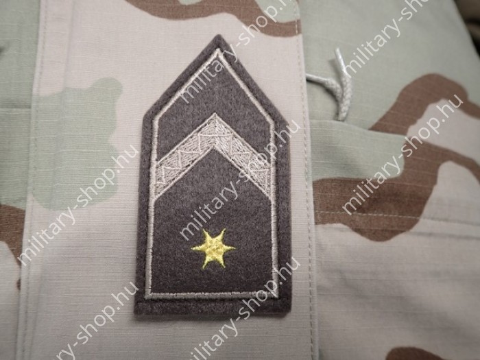magyar honvédség mh rangjelzés rendfokozat őrmester pólóra nyakra zubbonyra sapkára zászlós őrmester  hadnagy főhadnagy százados tiszti katonai bolt üzlet army shop store military shop store in budapest