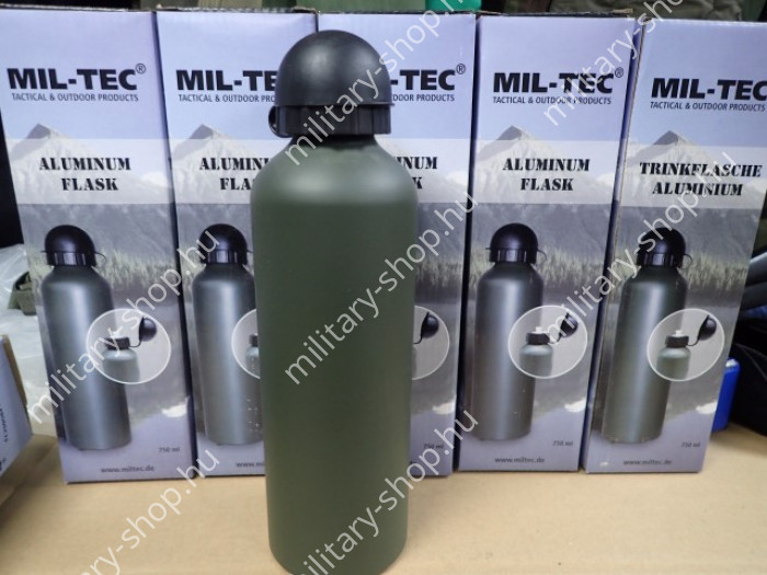 fém kulacs camelback víztartány source usa kulacs 2 q 1 q usa amerikai magyar katonai ruházat felszerelés u.s.army usa amerikai hadsereg tengerészgyalogság u.s.army  katonai bolt üzlet military shop store army shop store in budapest