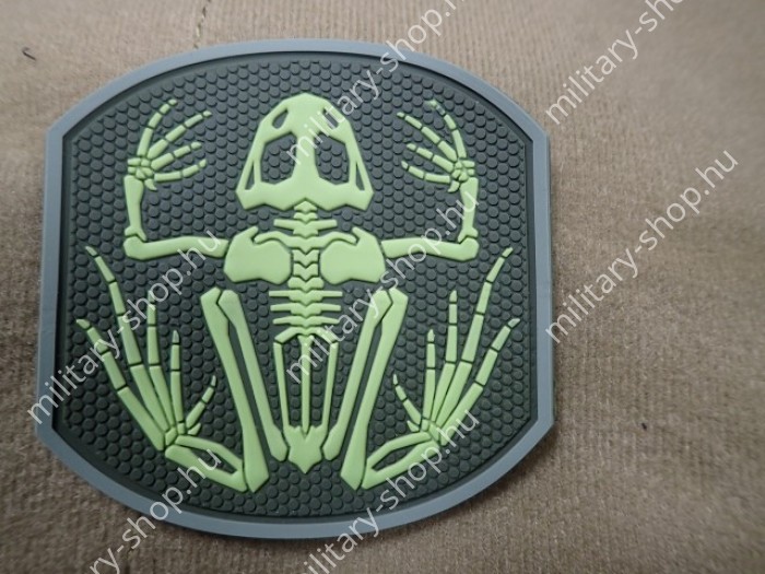 pvc hímzett öntött blackhawk down frog béka katonai vicces funny felvarrók katonai elsősegély combat live seaver medic karjelzések patch katonai bolt üzlet army shop store military shop store surplus in budapest pvc hímzett öntött blackhawk down frog béka katonai vicces funny felvarrók katonai elsősegély combat live seaver medic karjelzések patch katonai bolt üzlet army shop store military shop store surplus in budapest