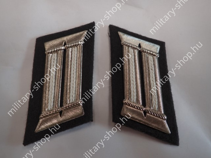 német amerikai angol magyar II..2-ik világháborús egyenruhák katonai régiség katonai bolt üzlet army shop store miltary shop store surplus in budapest német amerikai angol magyar II..2-ik világháborús egyenruhák katonai régiség katonai bolt üzlet army shop store miltary shop store surplus in budapest