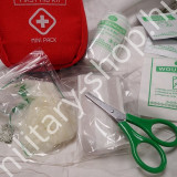 katonai elsősegély csomag ifak first aid kit tourniquet  egyéni sebkötöző katonai ételcsomag kajacsomag mre katonai bolt üzlet army shop store military shop in budapest