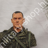 ryan közlegény megmentése tom hanks makett modell figura 1:16 katonai bolt üzlet army shop store military shop store in budapest