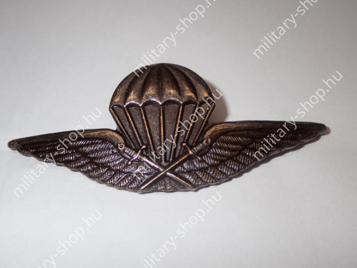 MH34 Bercsényi László Különleges Műveleti Zászlóalj barett jelzés, magyar katonai kitüntetés barett fém jezés felvarró katonai bolt üzlet army shop store surplus in budapest MH34 Bercsényi László Különleges Műveleti Zászlóalj barett jelzés, magyar katonai kitüntetés barett fém jezés felvarró katonai bolt üzlet army shop store surplus in budapest