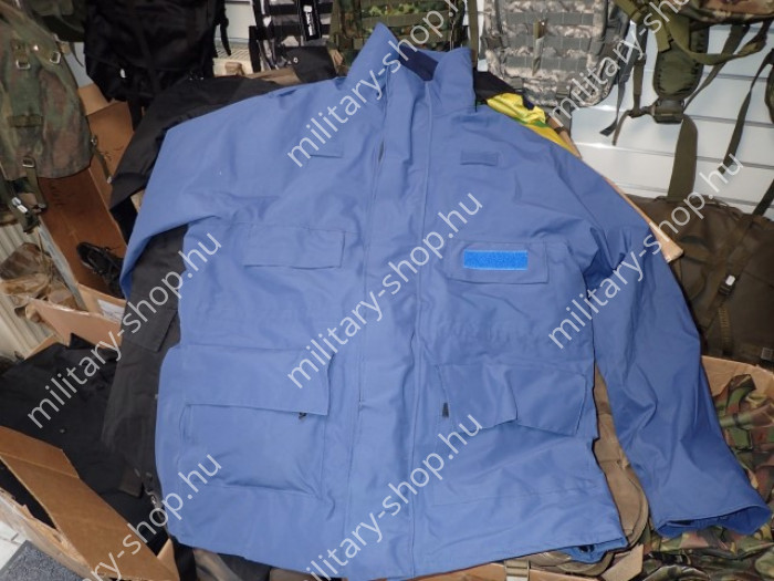 angol rendőrségi kabát katonai gyakorló nadrág zubbony magyar 2003m 2003 m sivatagi osztrák gore-tex kabát hadi gyakorló nadrág pilóta nadrág marpat woodland desert  bevetési nadrág katonai bolt üzlet army shop store military shop store in budapest