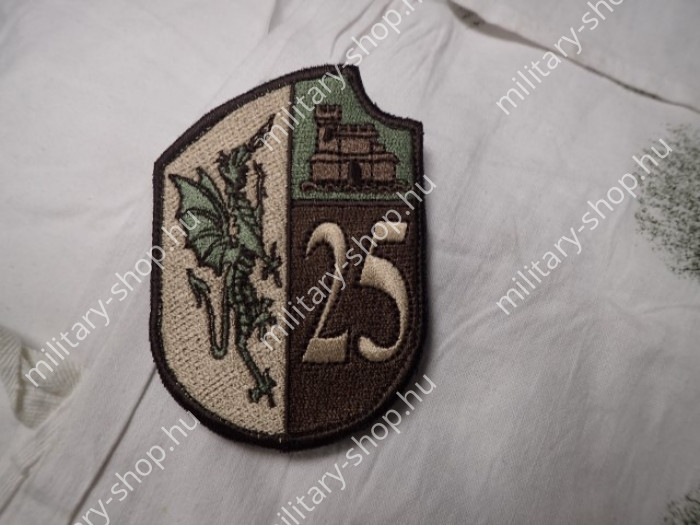magyar multicam karpajzs 2015m 2015 m multicam egyenruha karfelvarró zászló pvc shop army store military shop military store in budapest magyar multicam karpajzs 2015m 2015 m multicam egyenruha karfelvarró zászló pvc shop army store military shop military store in budapest