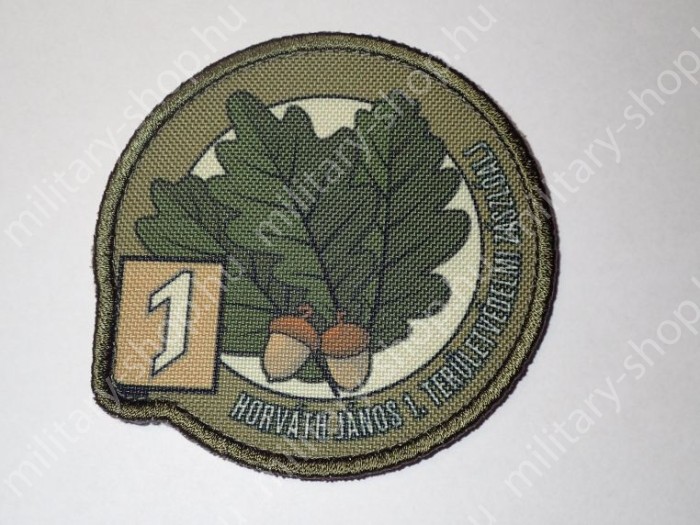 horváth jános 1. területvédelmi zászlóalj ezred  magyr katonai  kar baret sapka felvarrók  katonai bolt üzlet army military shop store  surplus in budapest