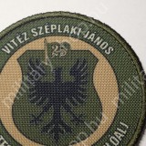 vitéz széplaki jános 25.területvédelmi zászlóalj ezred  magyr katonai  kar baret sapka felvarrók  katonai bolt üzlet army military shop store  surplus in budapest