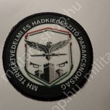 mh thp .területvédelmi zászlóalj ezred  magyr katonai  kar baret sapka felvarrók  katonai bolt üzlet army military shop store  surplus in budapest