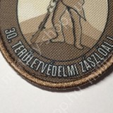 vitéz szepessy andrás 30.területvédelmi zászlóalj ezred  magyr katonai  kar baret sapka felvarrók  katonai bolt üzlet army military shop store  surplus in budapest