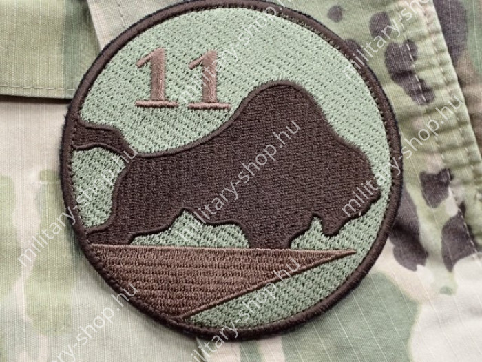 mh magyar katonai felvarró mh 11..tattai páncélos dandár  katonai bolt üzlet military shop store  surplus in budapest