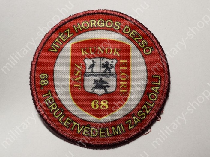 vitéz HORGOS DEZSŐ 68.TERÜLETVÉDELMI ZÁSZLÓALJ , KÖZNAPI , SZINES , KARFELVARRÓ vitéz HORGOS DEZSŐ 68.TERÜLETVÉDELMI ZÁSZLÓALJ , KÖZNAPI , SZINES , KARFELVARRÓ